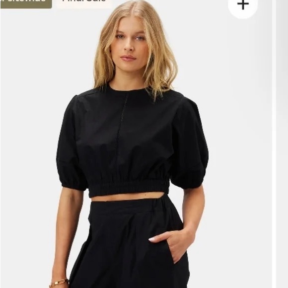 Black Women's Amour Vert Cotton Eyelet Crop Top - Picture 7 of 7